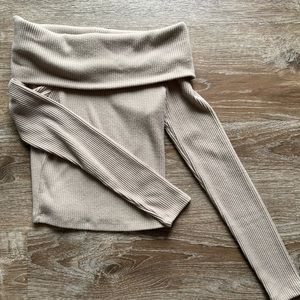 Abercrombie off the shoulder knit top